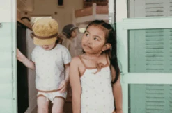 Murray & FinnKids Murray And Finn Leo Swim Shirt Peace -Bliss Dream Style Leo Swim Shirt Peace 20230401005456