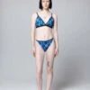 LEONORA I.M.Leonora I.m. Swim String Bottom - Iris Blue 2 LEONORA I.M.Leonora I.m. Swim String Bottom - Iris Blue -Bliss Dream Style SWIM STRING BOTTOM IN IRIS BLUE 20230413190637