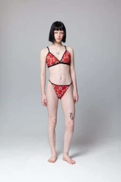 LEONORA I.M.Leonora I.m. Swim String Bottom - Iris Red